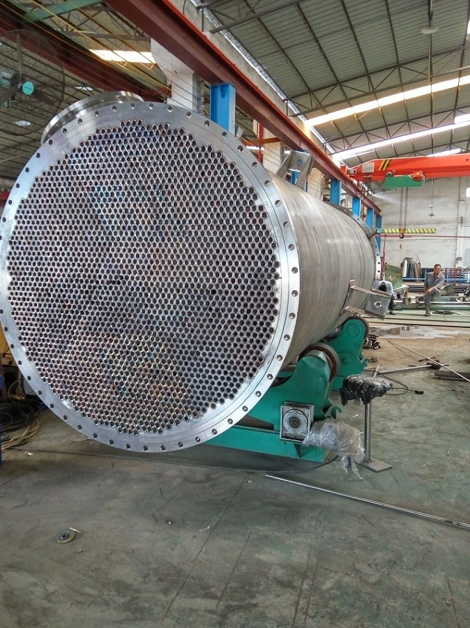 Shell and Tube Heat Exchanger / Plate Heat Exchanger